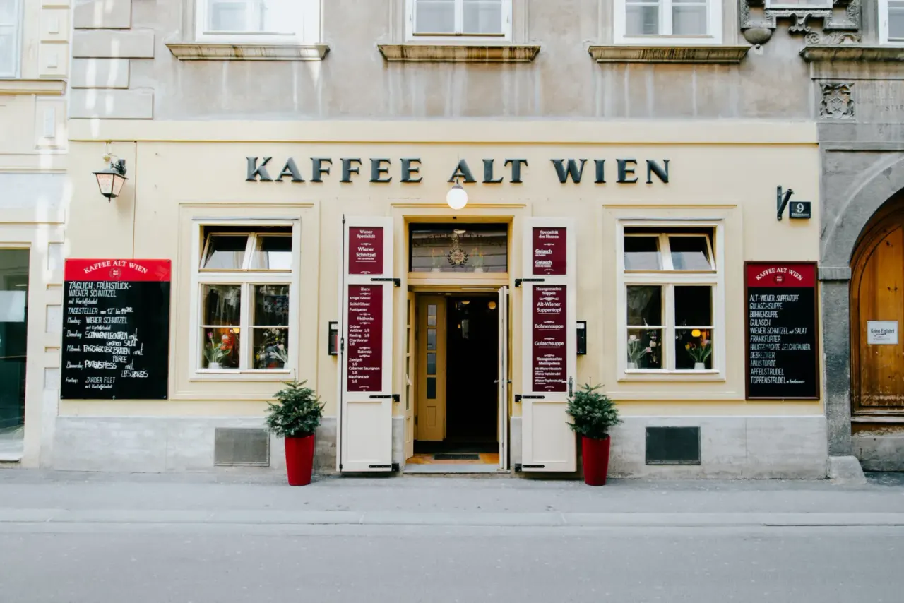 BookNoFees: Café – Kaffee Alt Wien – Vienna – Alt Wien Coffee, photo 1